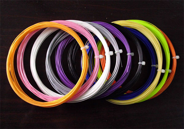 初學(xué)者該怎么選擇羽毛球線呢？快來(lái)看看！