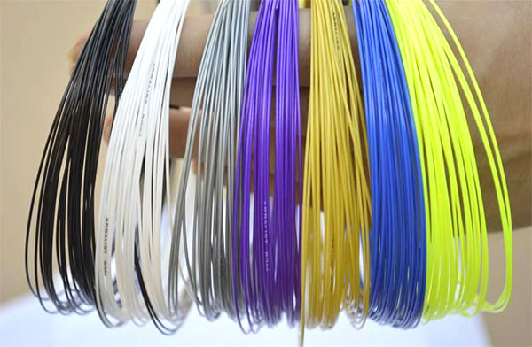 初學(xué)者該怎么選擇羽毛球線呢?快來(lái)看看!